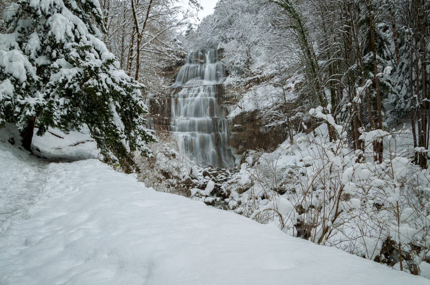 Les alentours du Moulin des Fées, photo 2